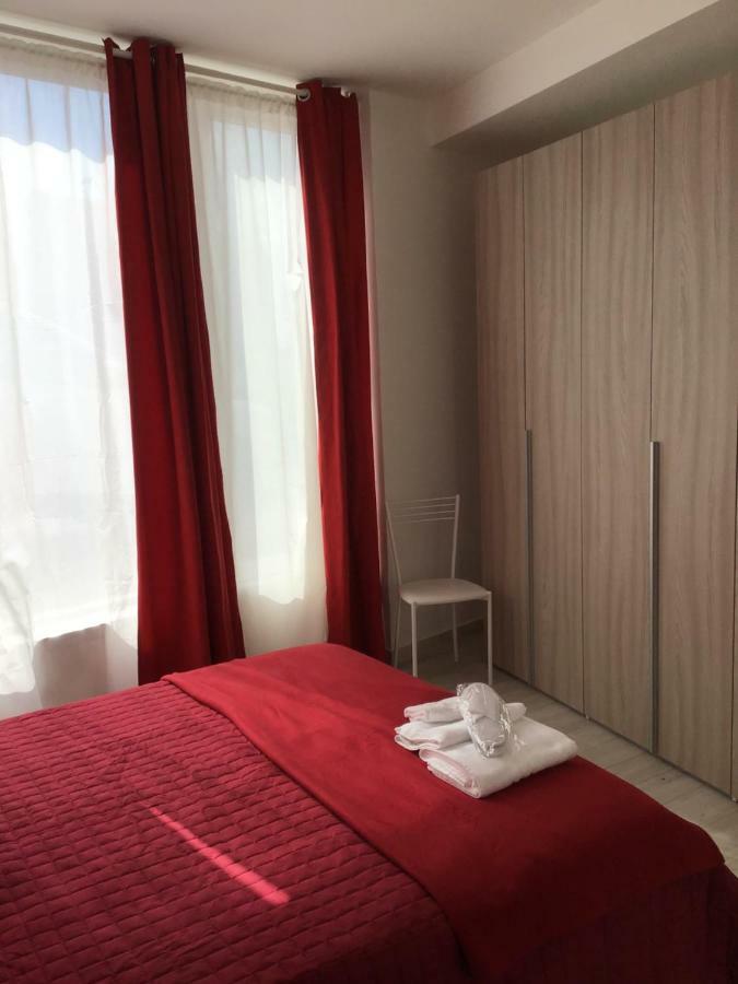 Appartamento Rubino - Lovely Little Flat 3 Minutes From Golf Club 5 Minutes From Lake ソイアーノ・デル・ラーゴ エクステリア 写真