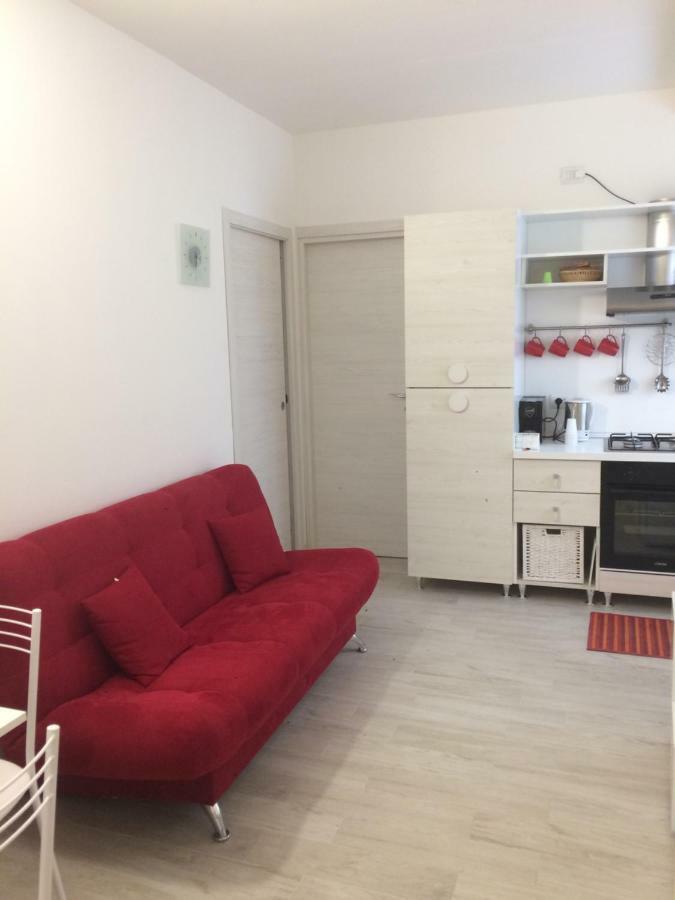 Appartamento Rubino - Lovely Little Flat 3 Minutes From Golf Club 5 Minutes From Lake ソイアーノ・デル・ラーゴ エクステリア 写真